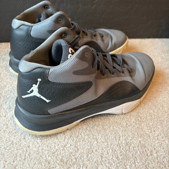 Nike Air Jordan Dual Fusion Basketball Shoes Men\'s Size 11.5 Gray 684835-003 main image 4
